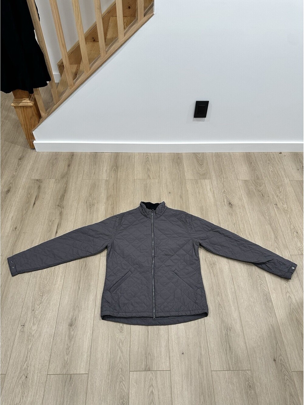 Taylor Stitch Quilted Bomber Jacket sz 44 Gray